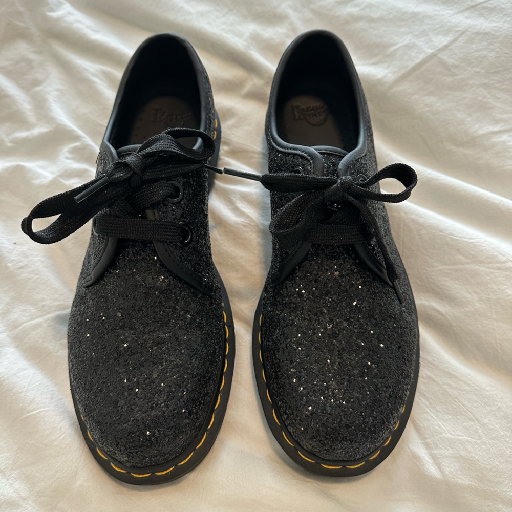 Women’s Dr. Martens Black Glitter Oxfords - Size 11